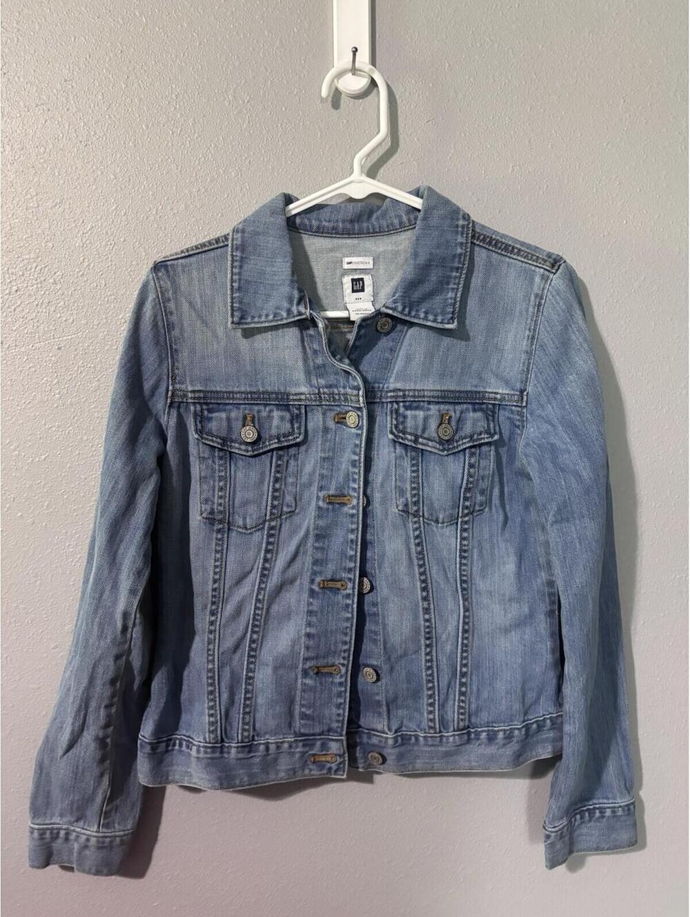 Women’s Gap Stretch Denim Trucker Jean Jacket Size Small 2010